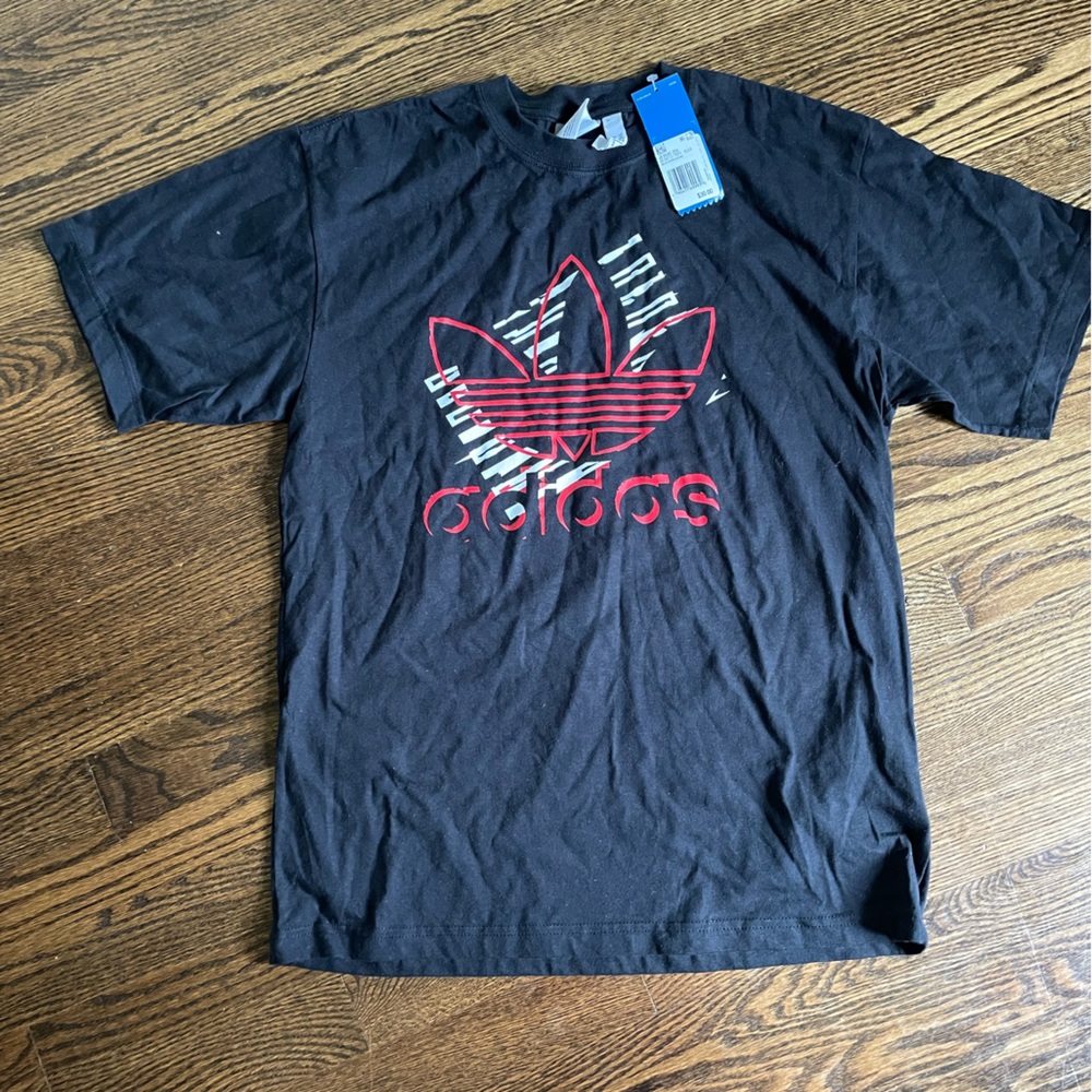 NEW Men’s Adidas t-shirt